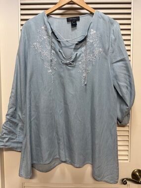Karen Kane Sz M Denim Boho Lace-Up Embroidered Poet Blouse Tunic Shirt Top